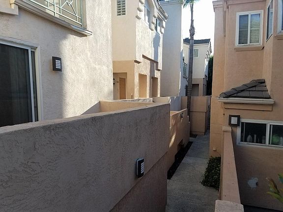 4th image of 1845 Grand Ave