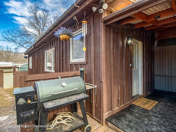 4th image of 5033 County Road 335 Trailer 135
