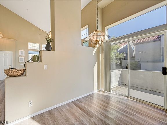 4th image of 2232 Ramsgate Dr #0