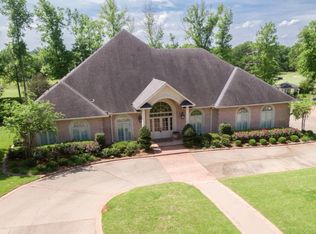 11265 Heritage Oaks Cir, Shreveport, LA 71106