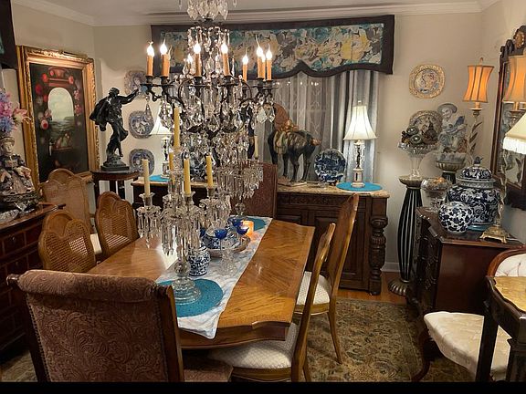 5th image of 286 Wildwood Dr