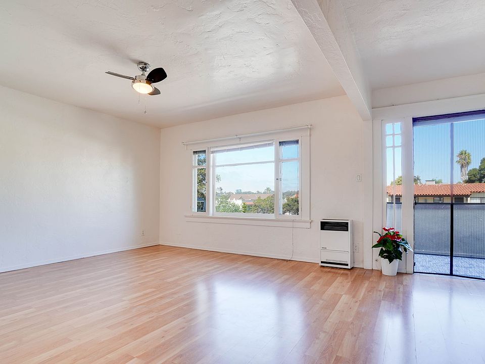 1st image of 2201 E St APT D
