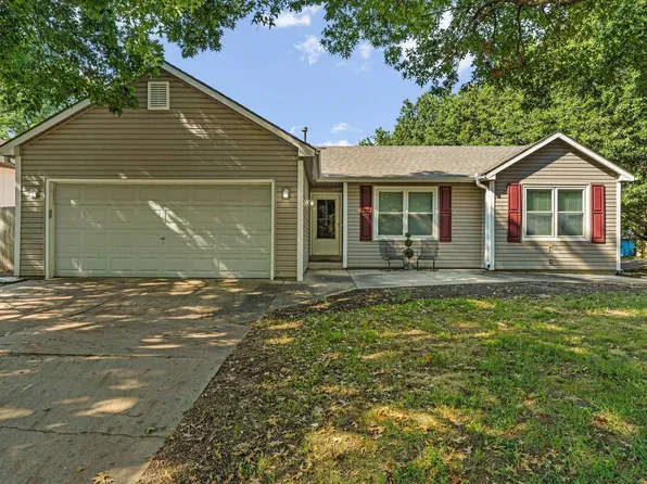 2601 Cranley St, Lawrence, KS 66046