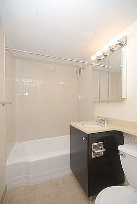 4th image of 104-20 Queens Blvd #4M