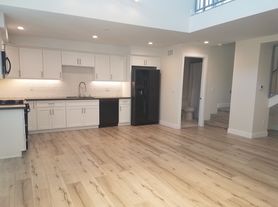 1110 S. Magnolia Ave.