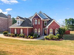 1116 Rowanshyre Cir, McDonough, GA 30253