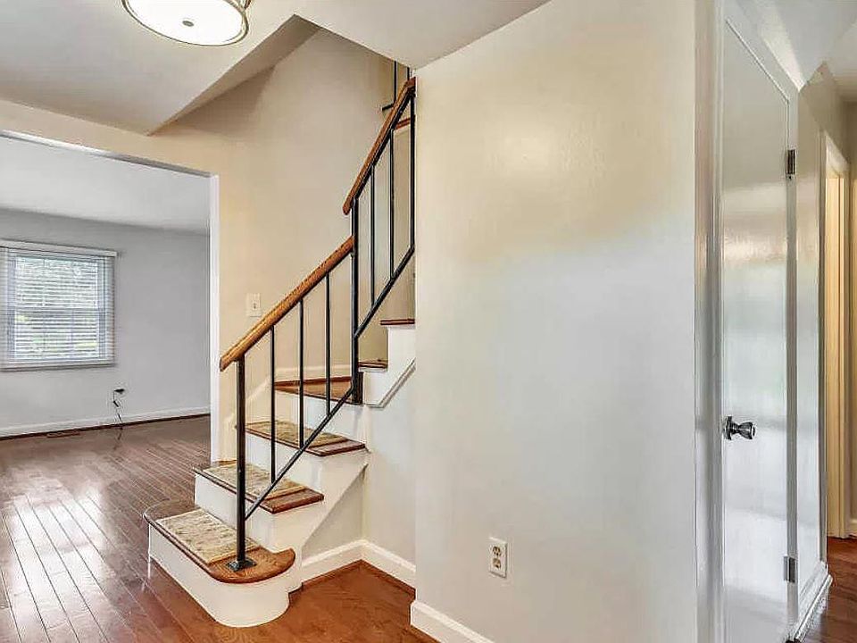 3273 Tilton Valley Dr, Fairfax, VA 22033 Zillow