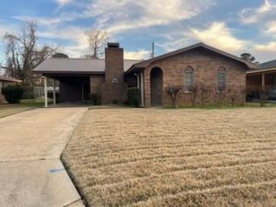 817 Lafitte Dr, Alexandria, LA 71302