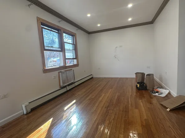 240-17 68th Ave Floor 1, Little Neck, NY 11362