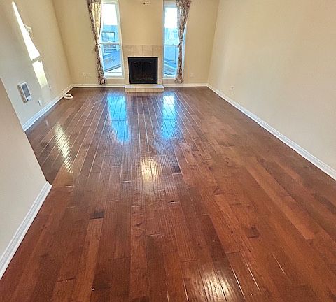 4th image of 3770 Keating St