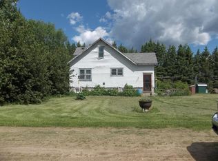 28366 570th Ave, Warroad, MN 56763