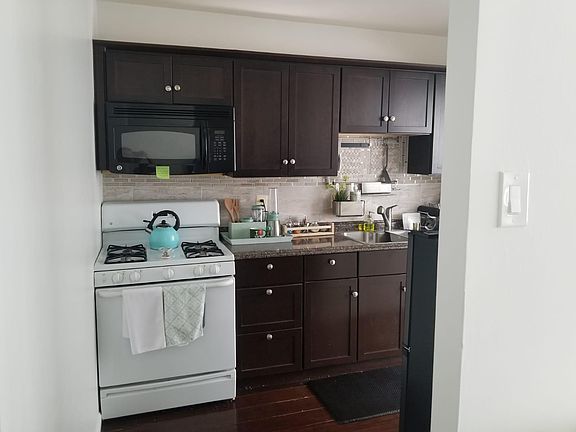 2nd image of 481 N Armistead St