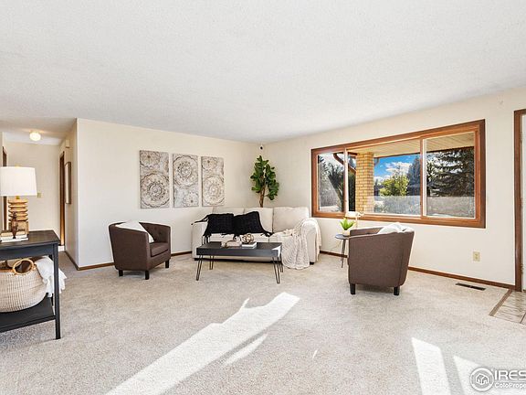 4th image of 288 Kathryn Dr