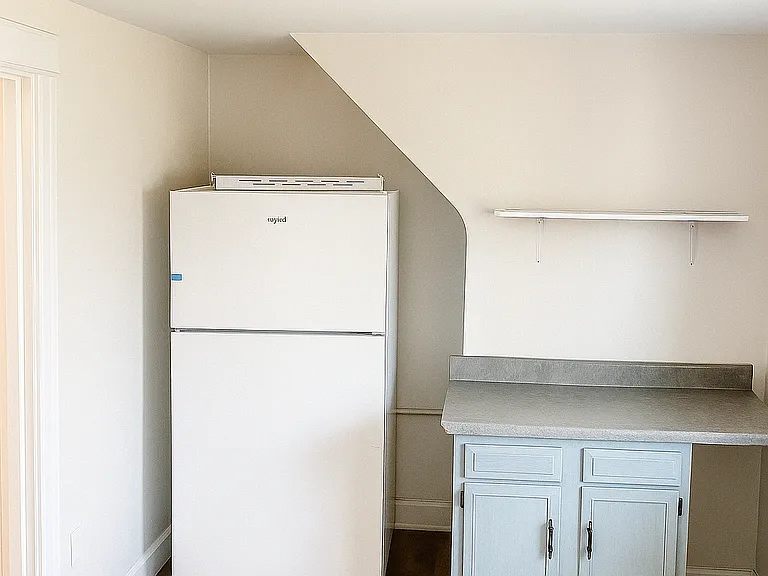 29 Oakwood Rd #7 — Photo 6