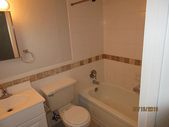 4th image of 2775 Taft St APT 102