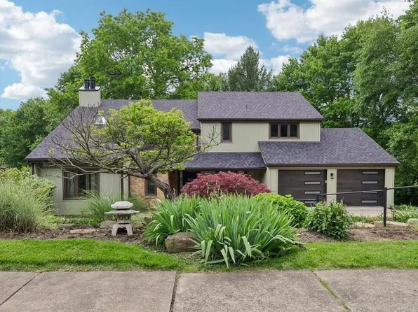 10095 Oakridge Dr, Wexford, PA 15090
