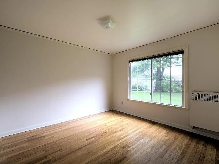 One Bedroom Ground Floor Unit