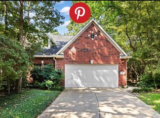 84 S Piper Trce, Spring, TX 77381