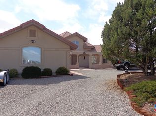 840 Santa Barbara Dr, Farmington, NM 87401