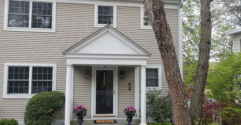 Welcome to 10 Highland Ave