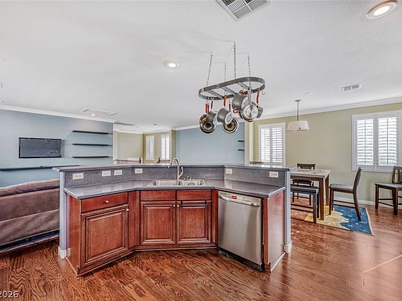 4th image of 10131 Hollis Mountain Ave