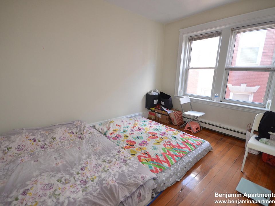 2nd image of 211 Winthrop Rd #34