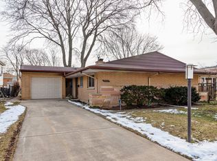 9223 Major Ave, Morton Grove, IL 60053