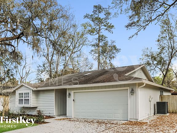 2nd image of 6181 Island Forest Dr