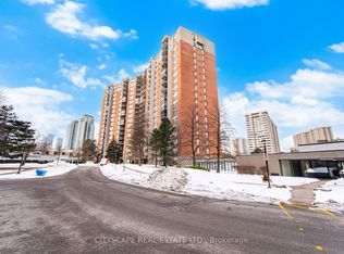 20 Mississauga Valley Blvd #1706, Mississauga, ON L5A 3S1