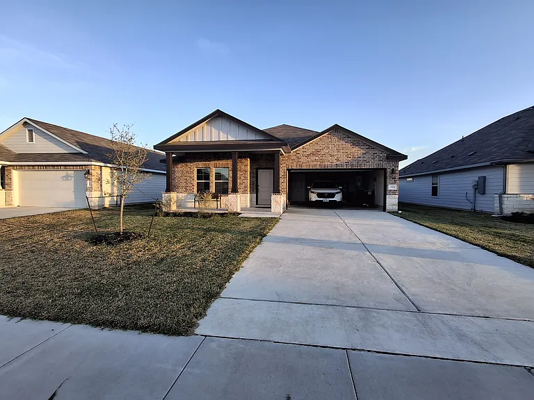 Front of house from street.