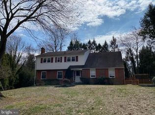 102 Waterford Cir, Wallingford, PA 19086