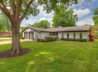 1117 Oak Forest Dr, Fort Worth, TX 76114