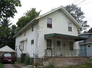 1127 W Willow St, Lansing, MI 48915