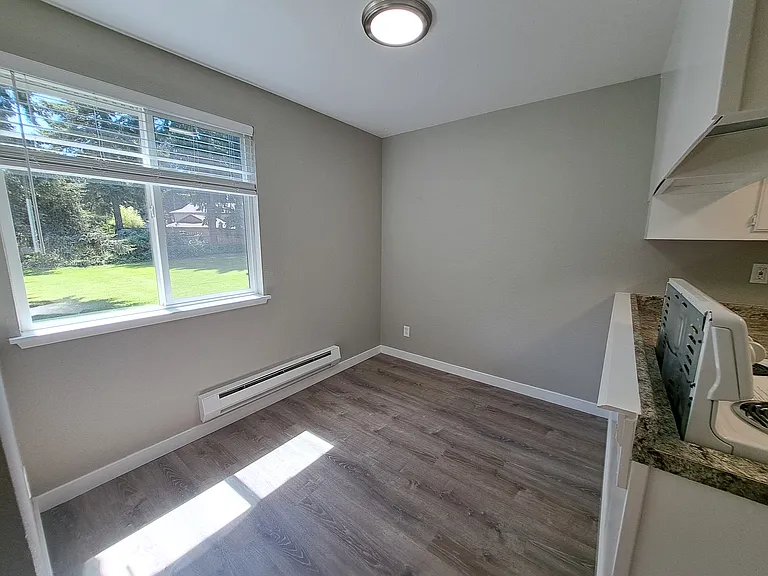 3803 22nd Ave SE #D — Photo 5