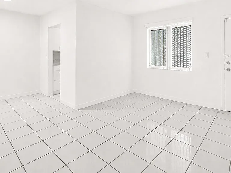 223 Antilla Ave #2 — Photo 2