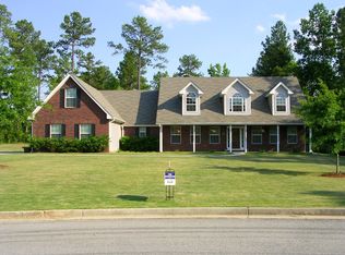 415 Princeton Ct, Hampton, GA 30228