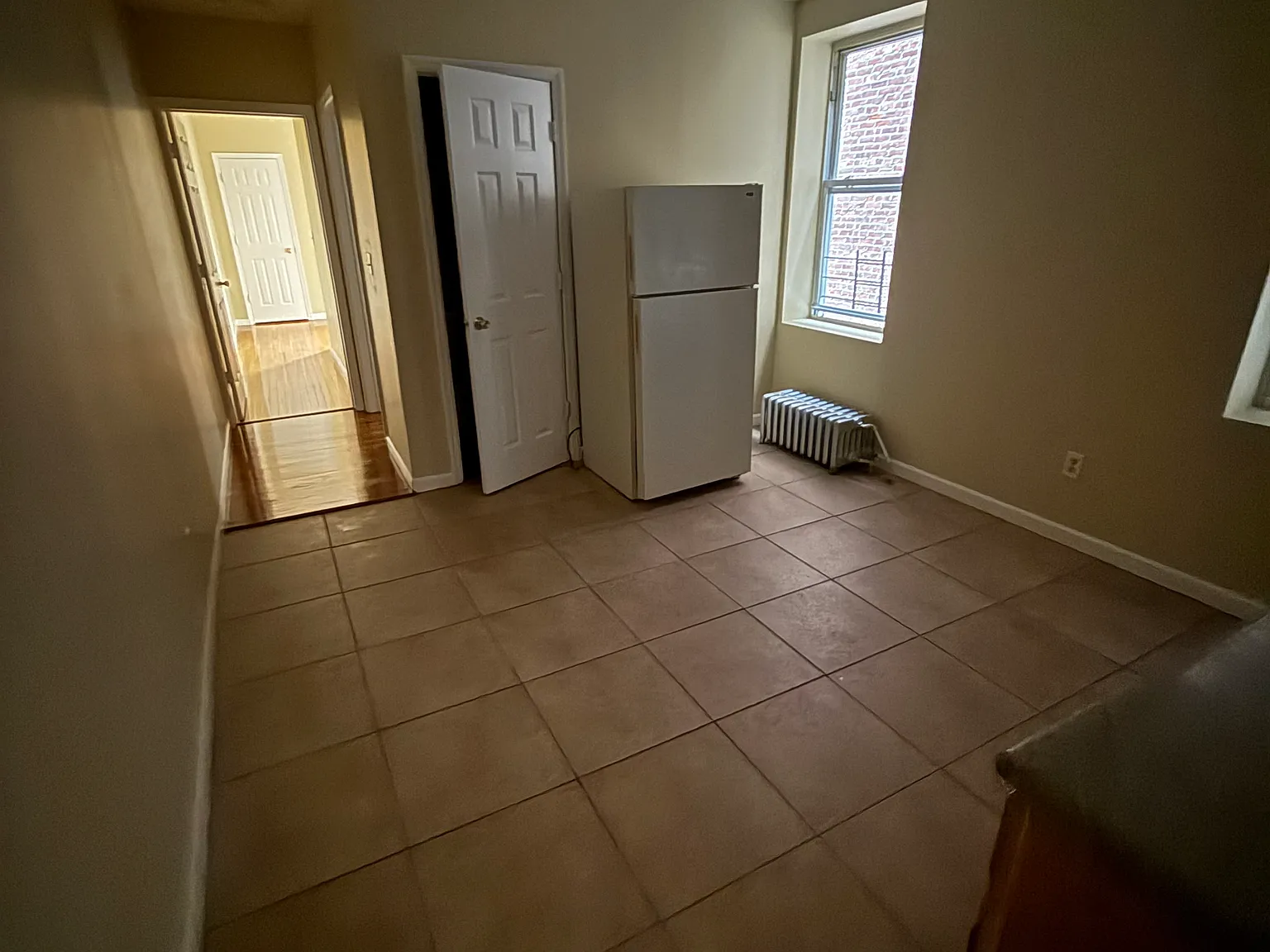 3 bed, $2,700 — Photo 3