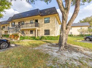 125 NW 93rd Ave, Pembroke Pines, FL 33024