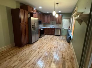 704 N 5th St #1, Reading, PA 19601