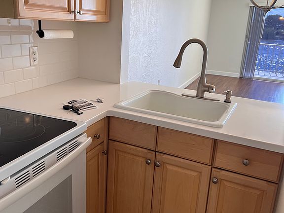 4th image of 1361 Snell Isle Blvd NE APT 8