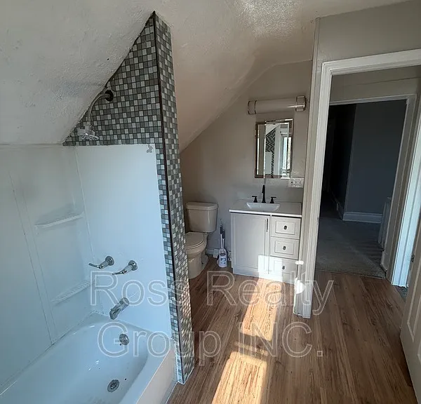 148 Gibbons St — Photo 7