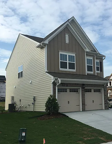 1800 Birdhouse Ln Photo 1