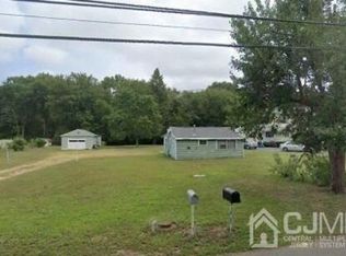44 Brookside Ave, Old Bridge, NJ