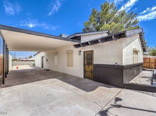1006 May Ave, Sunrise Manor, NV 89104