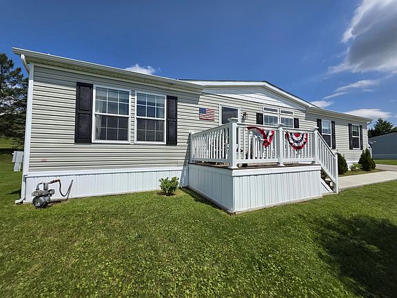 Exterior Image-4-Redman 183 Sunny Acres