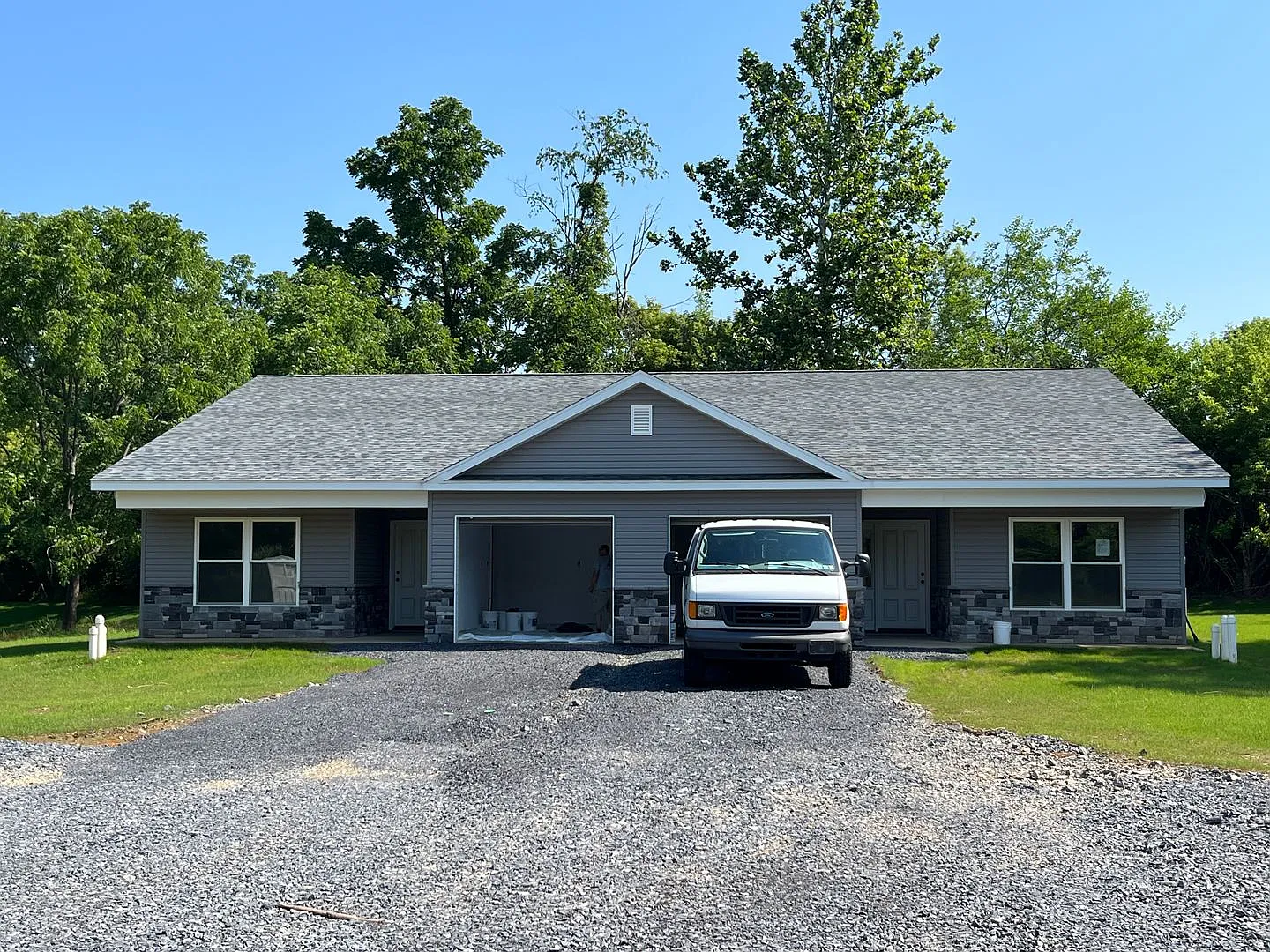 New Construction - 3 bed/2 bath Duplex on Benner Pike — Photo 3