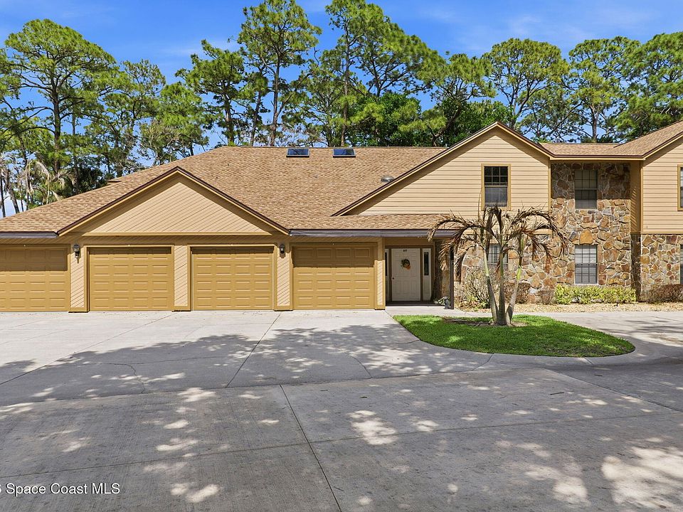 1st image of 617 Greenwood Village Blvd #14B