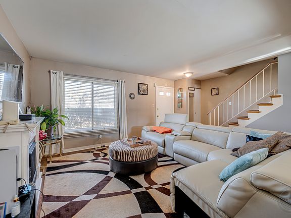 5th image of 128 Jamestown Ln #128