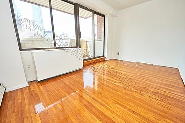 Rented by Genik Group Corp