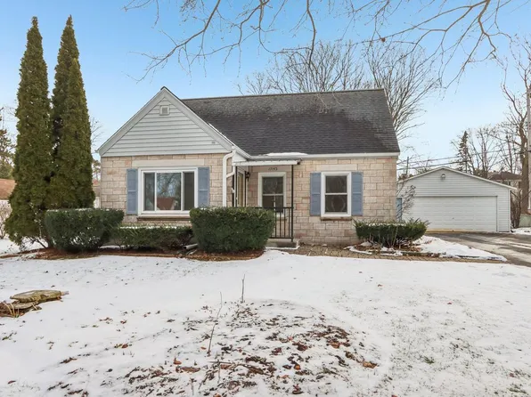 17145 Judith LANE, Brookfield, WI 53005